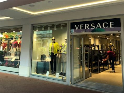 Versace Eindhoven Roermond .